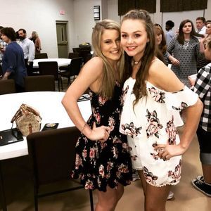 Meet your Posher, Naomi